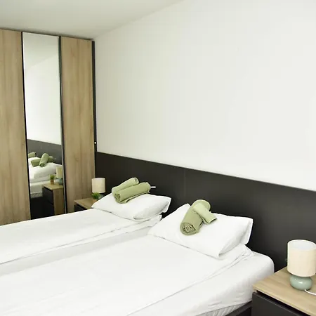 Silver Dream 1 Apartment *